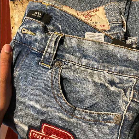 True Religion Rocco Patches Skinny Jeans 32” - Picture 2 of 7